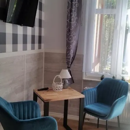 Azur Blisko Plazy, Centrum Mielna Δωμάτια σε οικογενειακή κατοικία