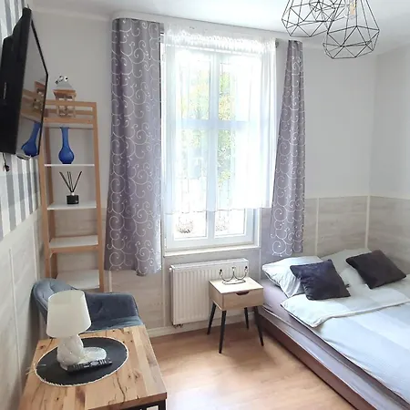 Willa Azur Blisko Plazy, Centrum Mielna Quarto em Acomodações Particulares *