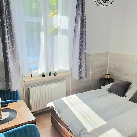 Azur Blisko Plazy, Centrum Mielna *